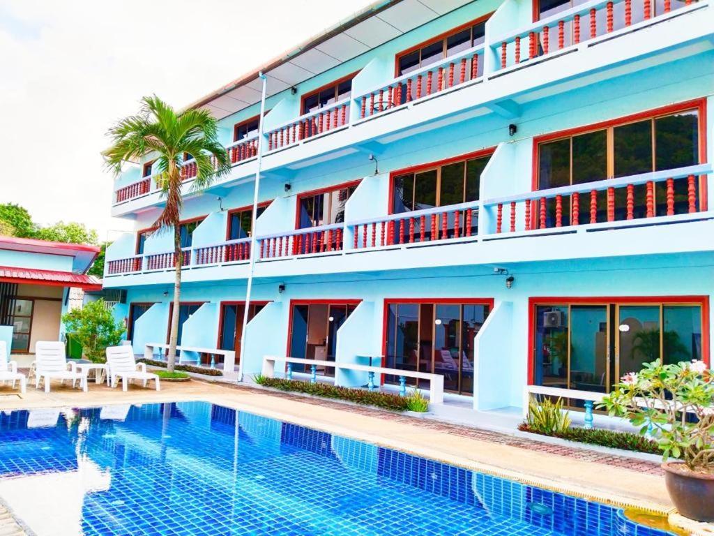 Cozy Residence Nanai Patong Exterior photo